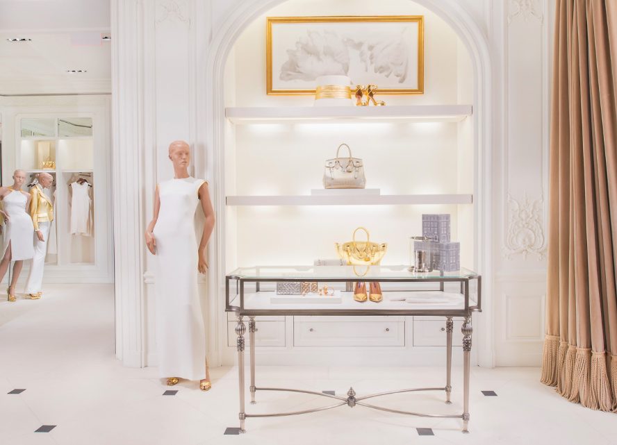 Alexander Mann product presentation, Ralph Lauren luxury boutique interior, fashion retail environment