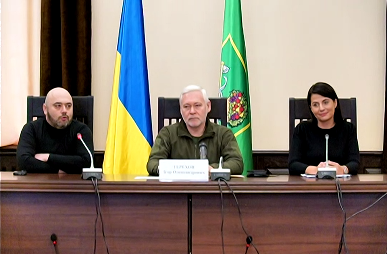 February 3 Press Conference, Kharkiv City Administration: (pictured from left: Maxim Rozenfield, Mayor Ihor Terekhov, Olga Demianenko)