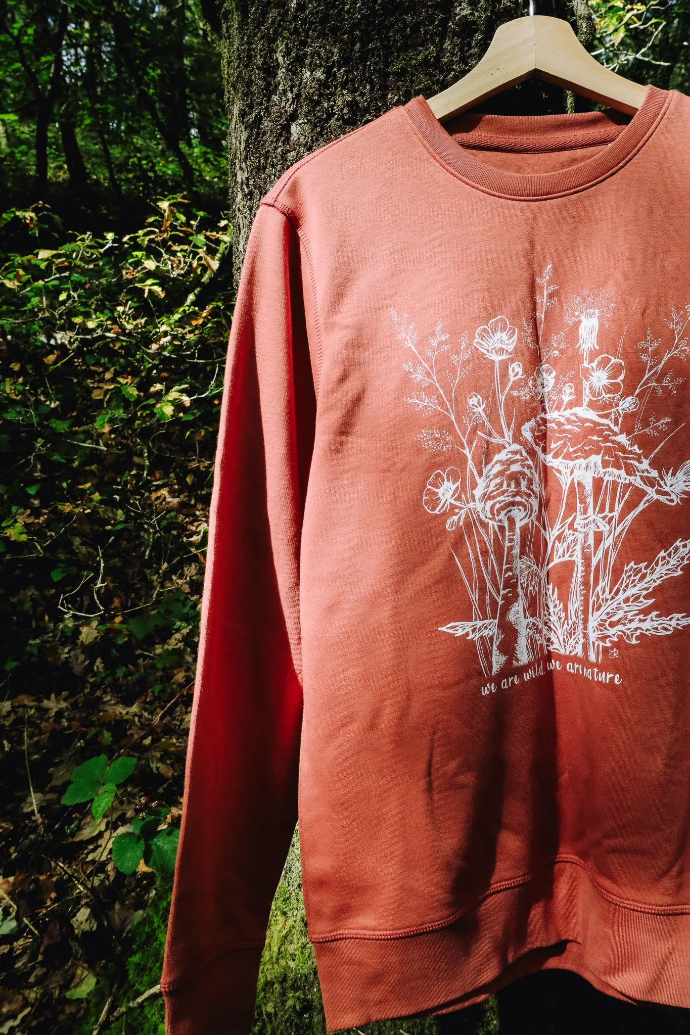 Parasol - brown - sweat1.jpg (Copy)
