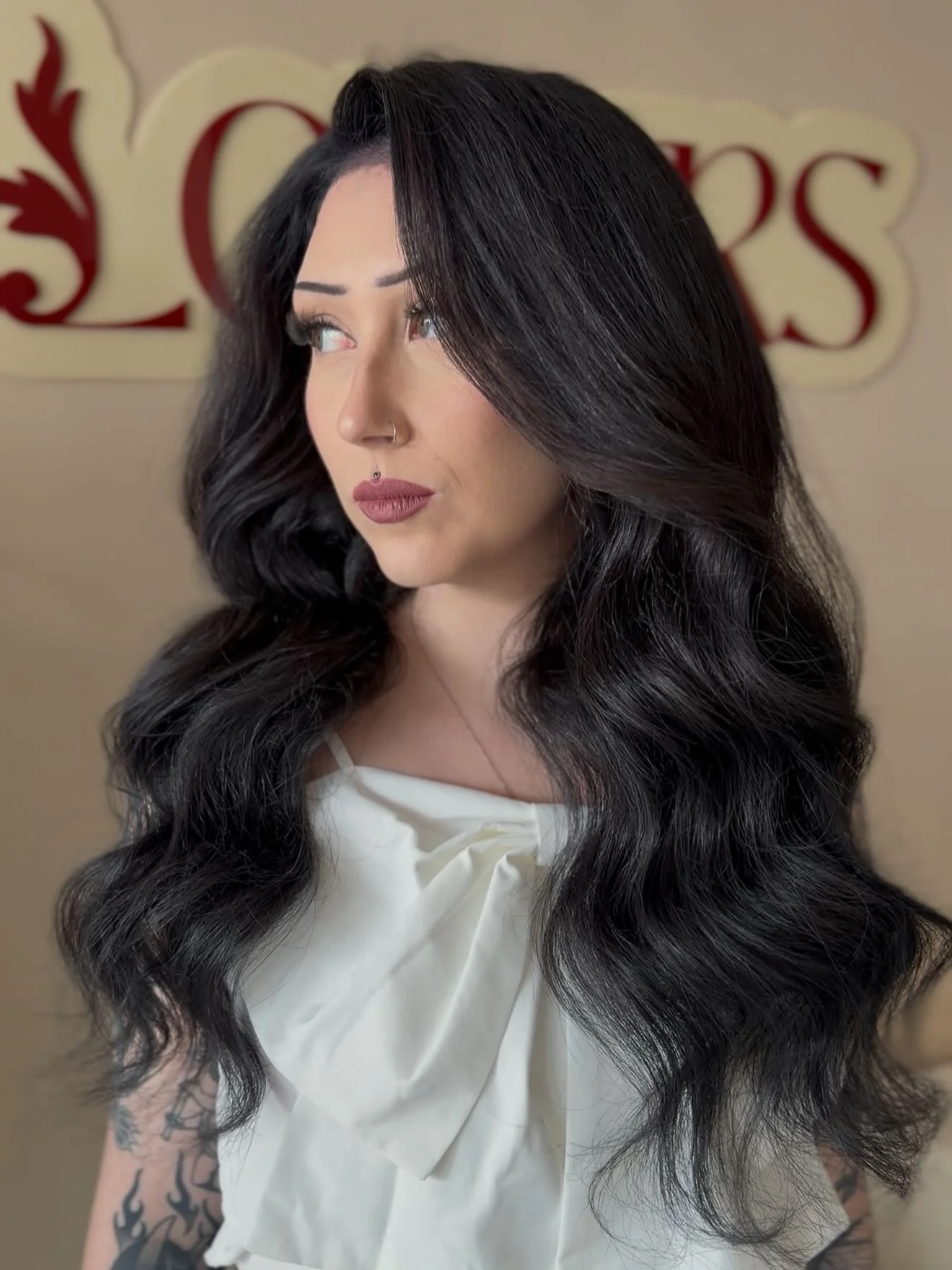 The glam waves inspo you&rsquo;ve been looking for 🖤 

@bellamihair 20inch in color off black