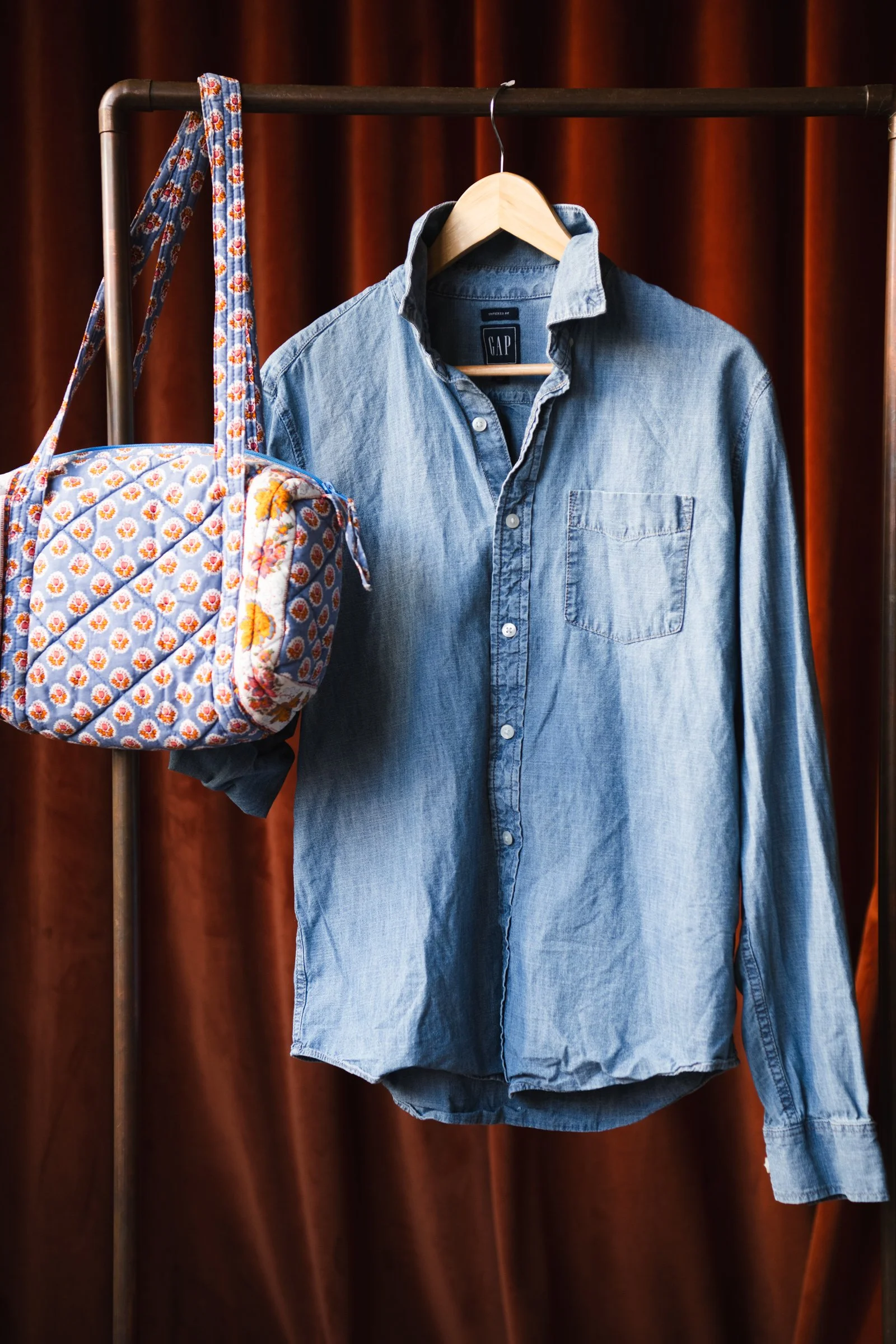 Gap Denim Button Down Shirt | Medium