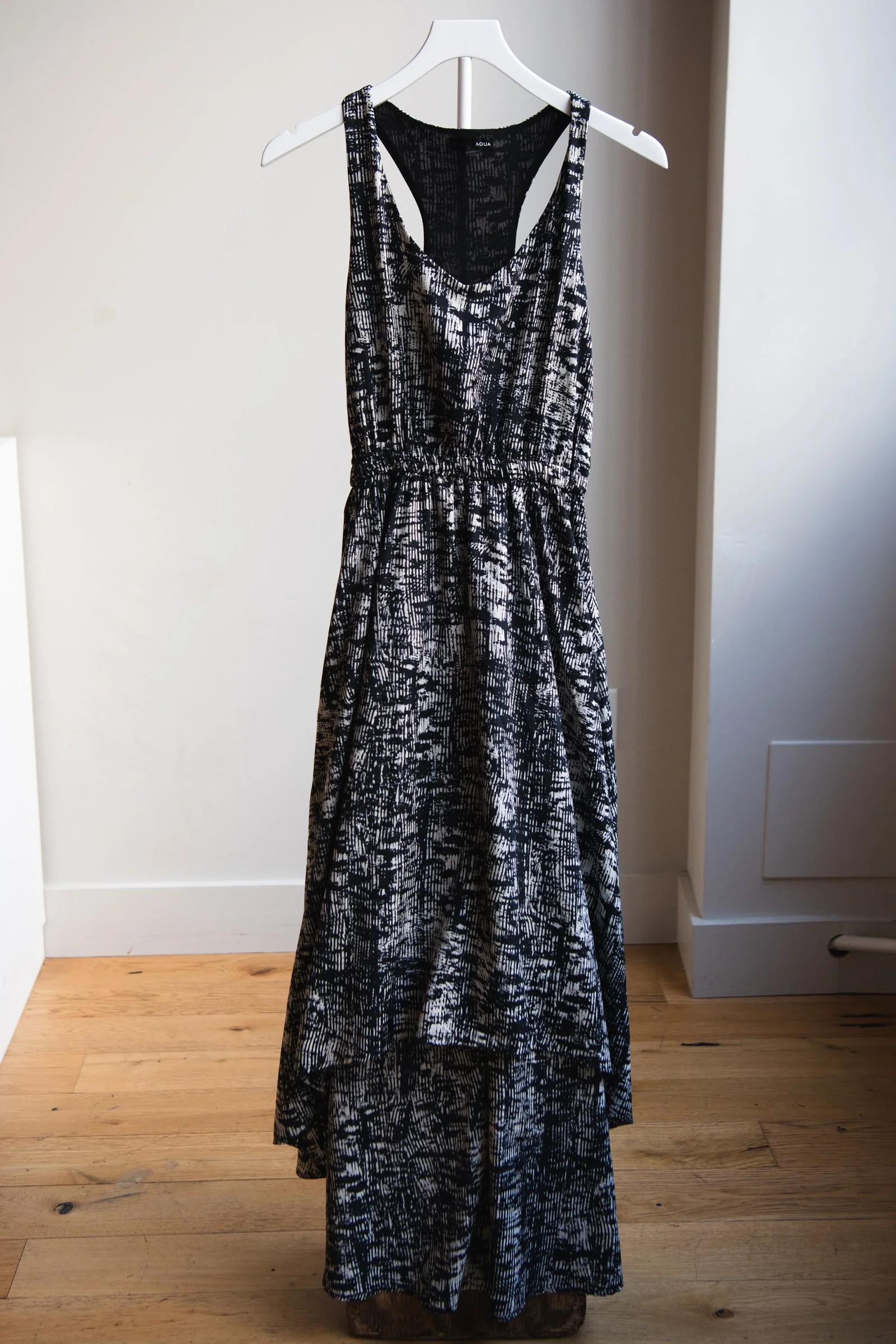 Aqua Black & White High/Low Dress | Medium