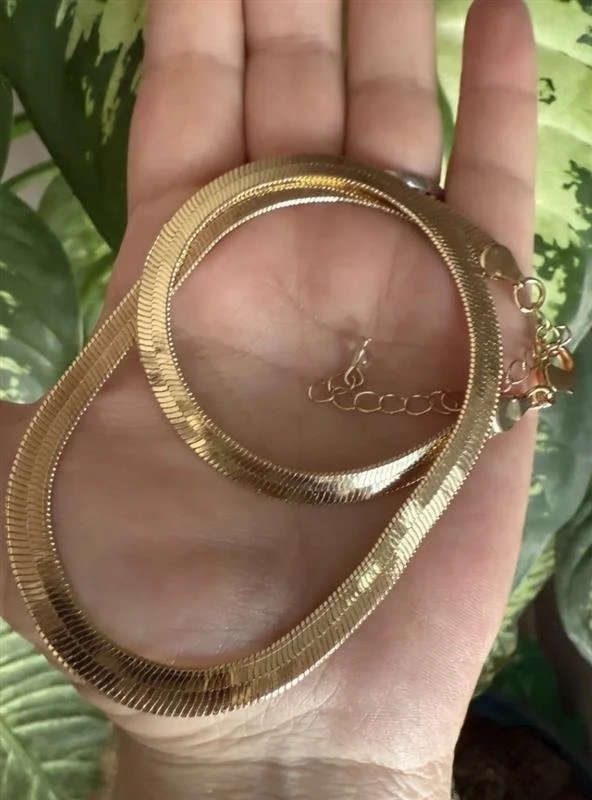 Snake chain adjustable herringbone necklace retro 80s layering chain