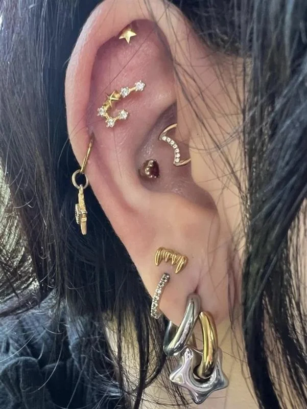 Vampire Fang Stud Earrings-Gold Stainless Steel Fangs-Gothic Piercing Jewelry-Vampire Teeth Flat Back Studs