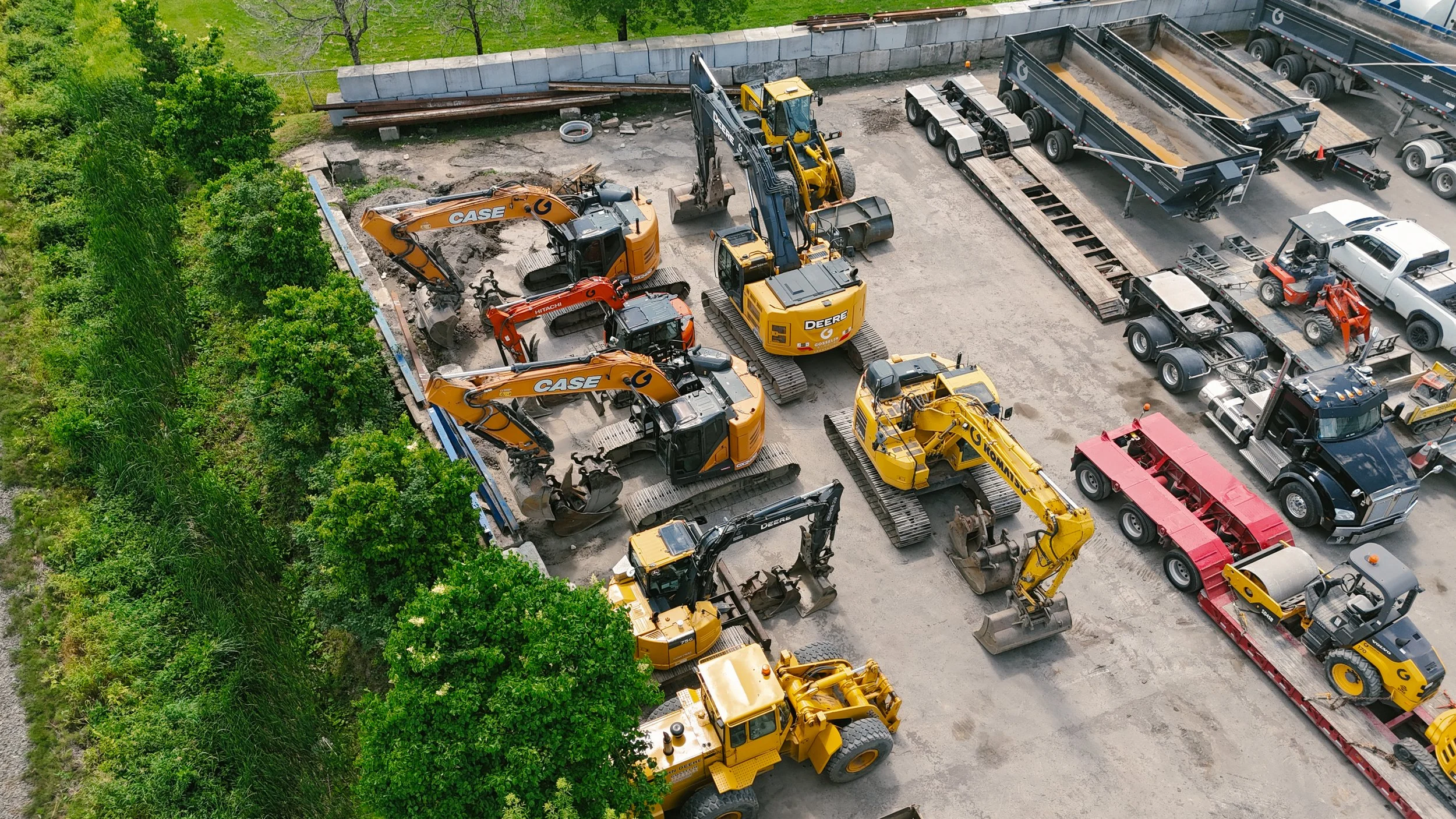 Équipements pour excavation dans la cour