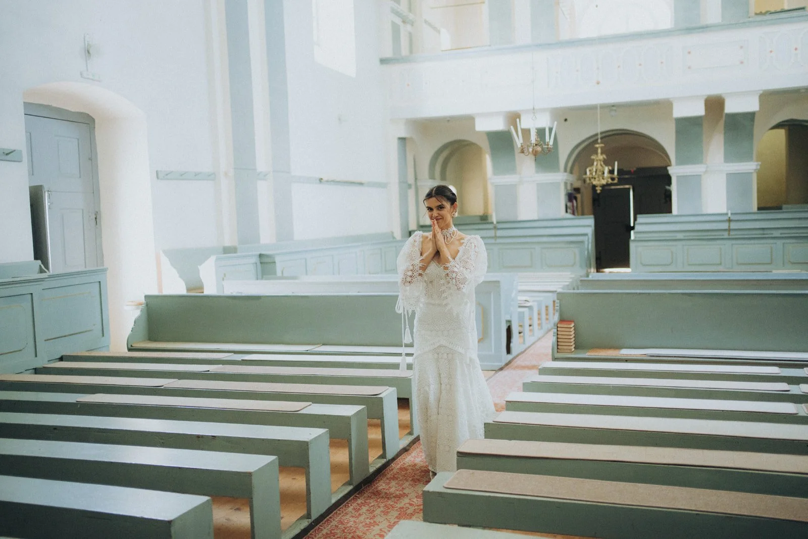 Emotional storytelling / candid moments