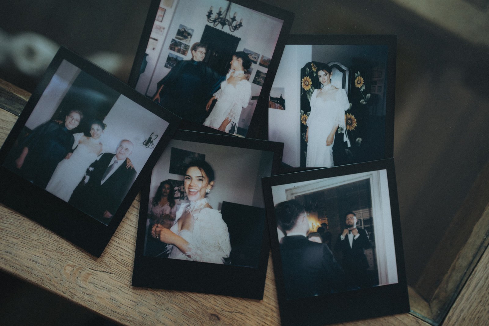 Romania wedding photographer / Transylvania wedding photographer / Criț wedding / Casa Kraus