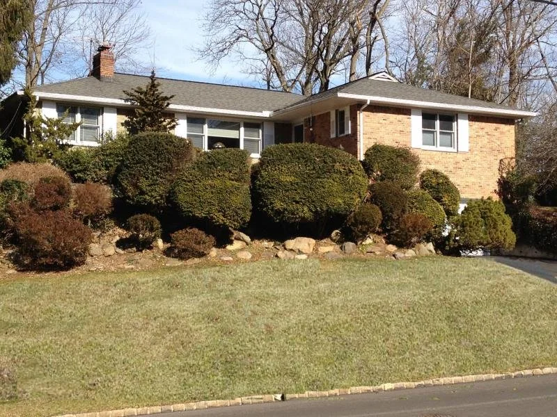 32 Woodfern Road | Summit, NJ