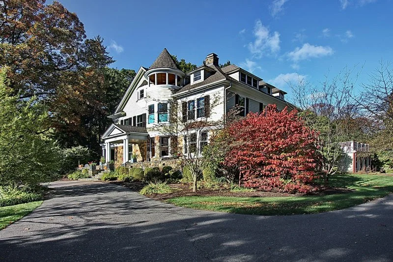296 Summit Avenue | Summit, NJ