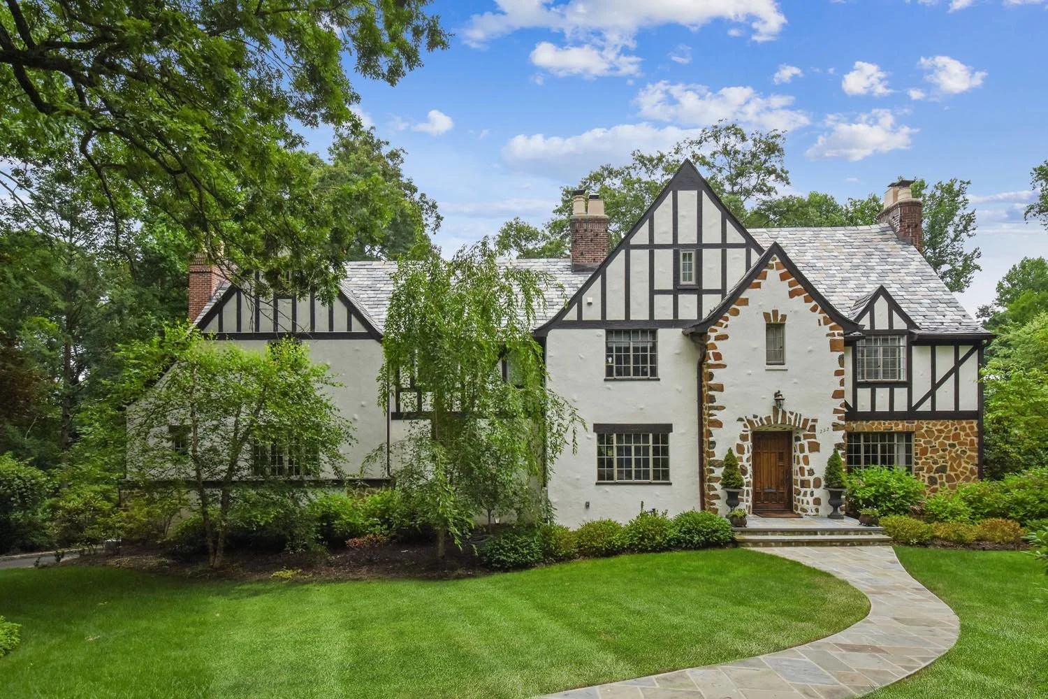 232 Oak Ridge Ave. | Summit, NJ
