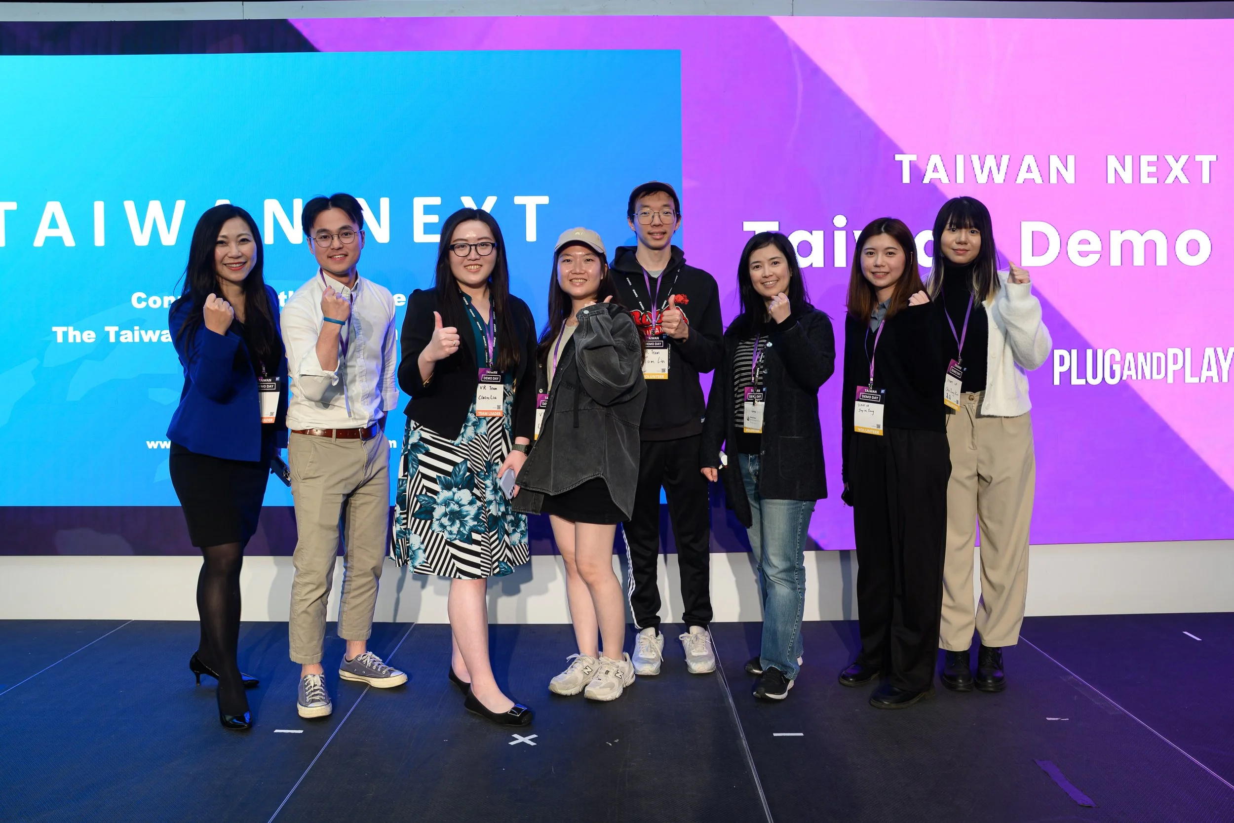 0315 Taiwan Demo Day - VR team.jpg