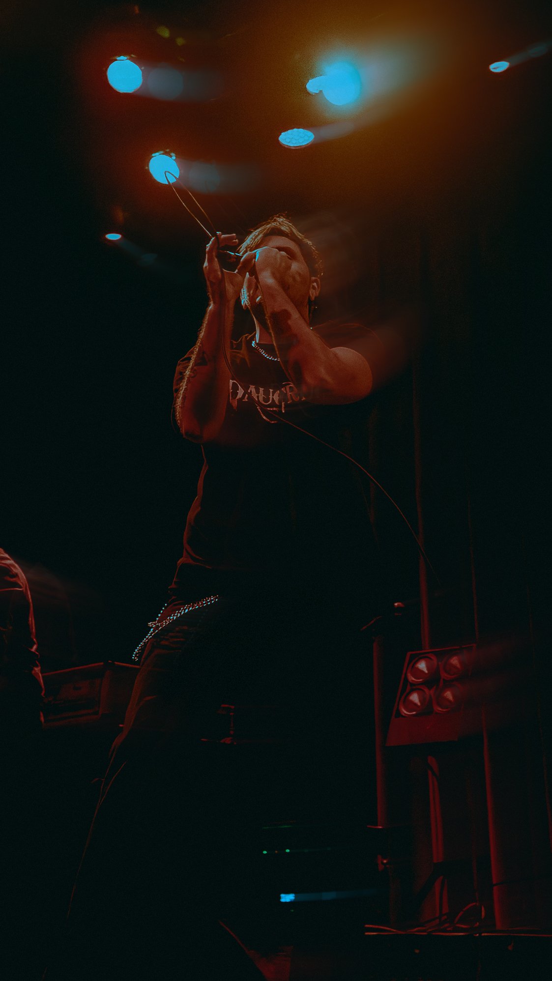 AV_00403-2.jpg