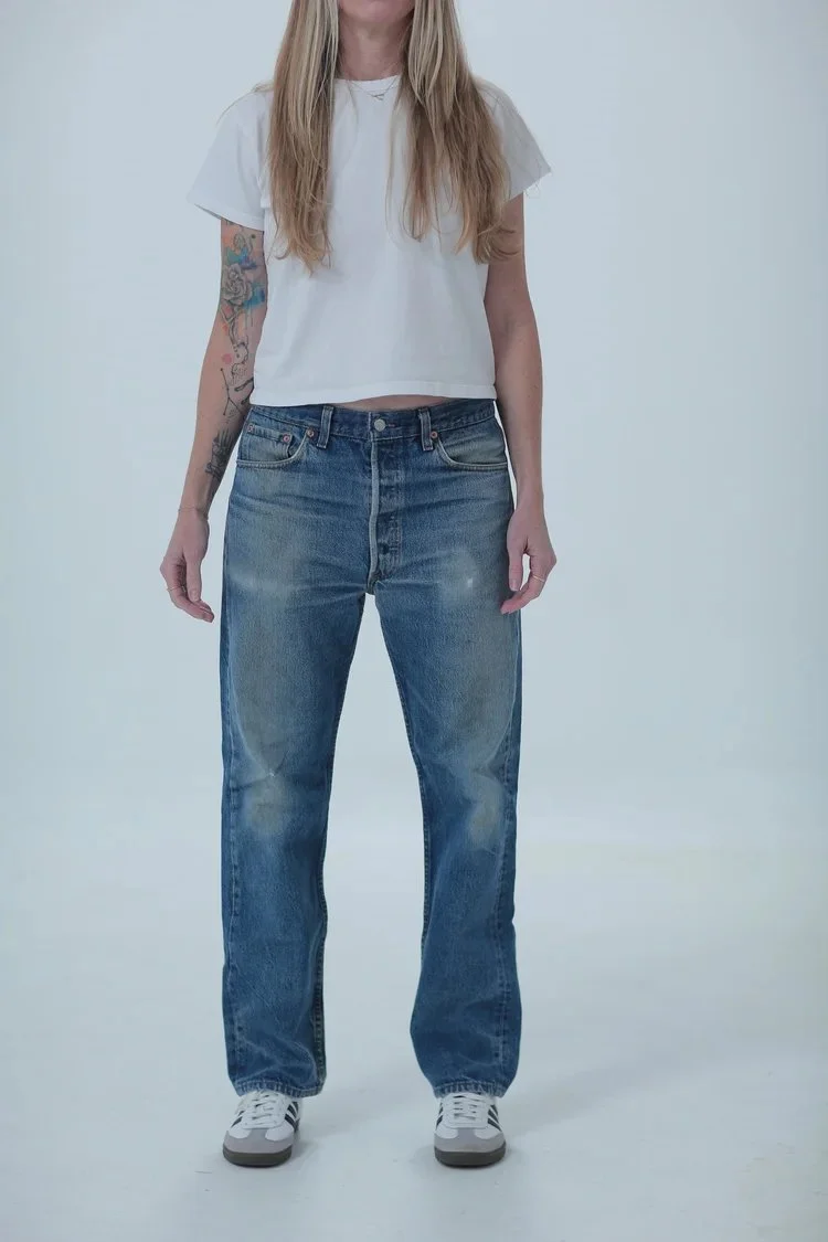 Levi's 501 medium dark wash, boyfriend/oversized fit, front view