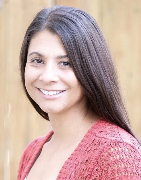 Lindsay Garey BA Headshot