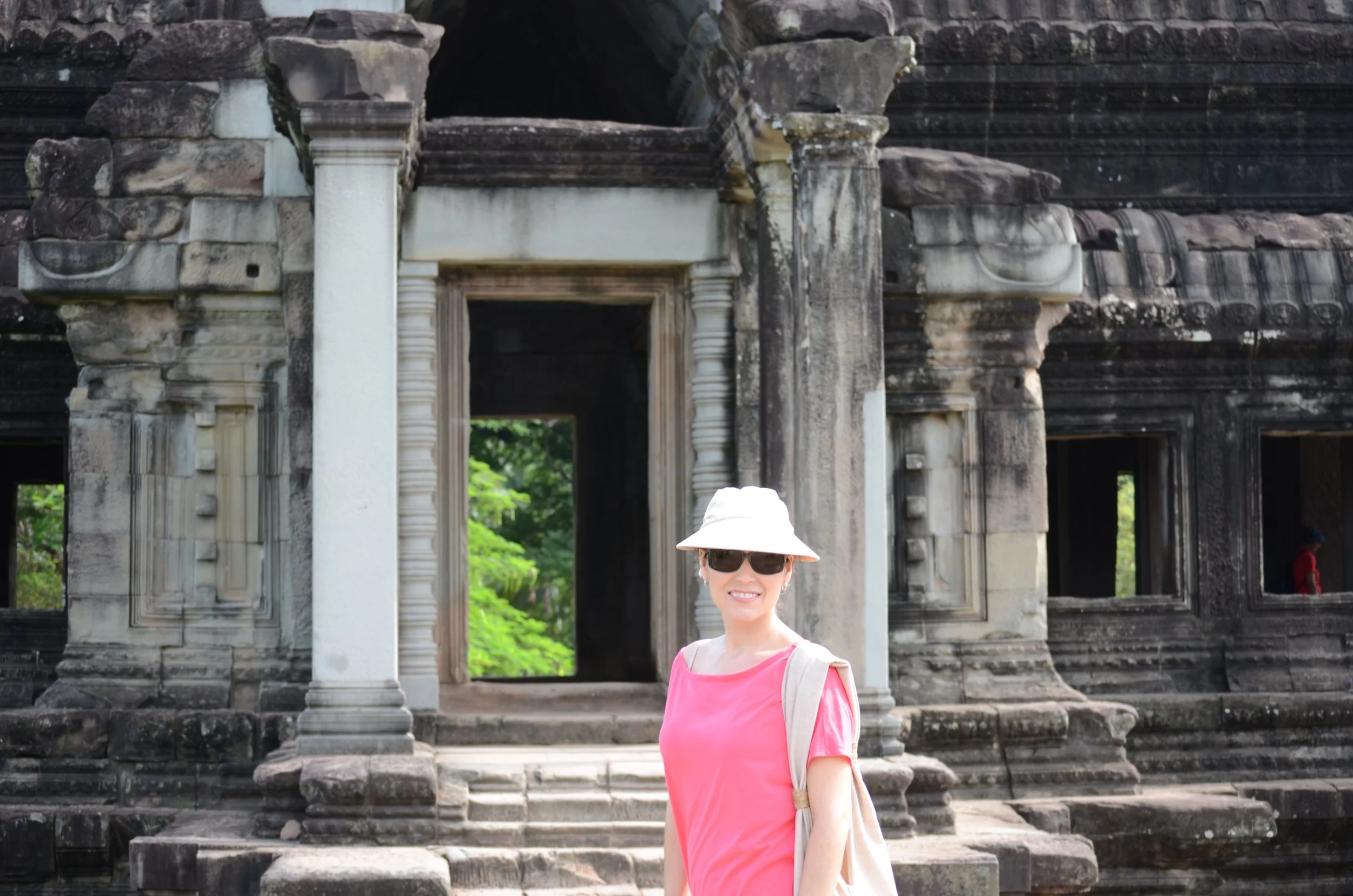 Angkor Wat es un templo Hindu en el complejo del templos en Angkor, cerca de Siem Reap, Cambodia