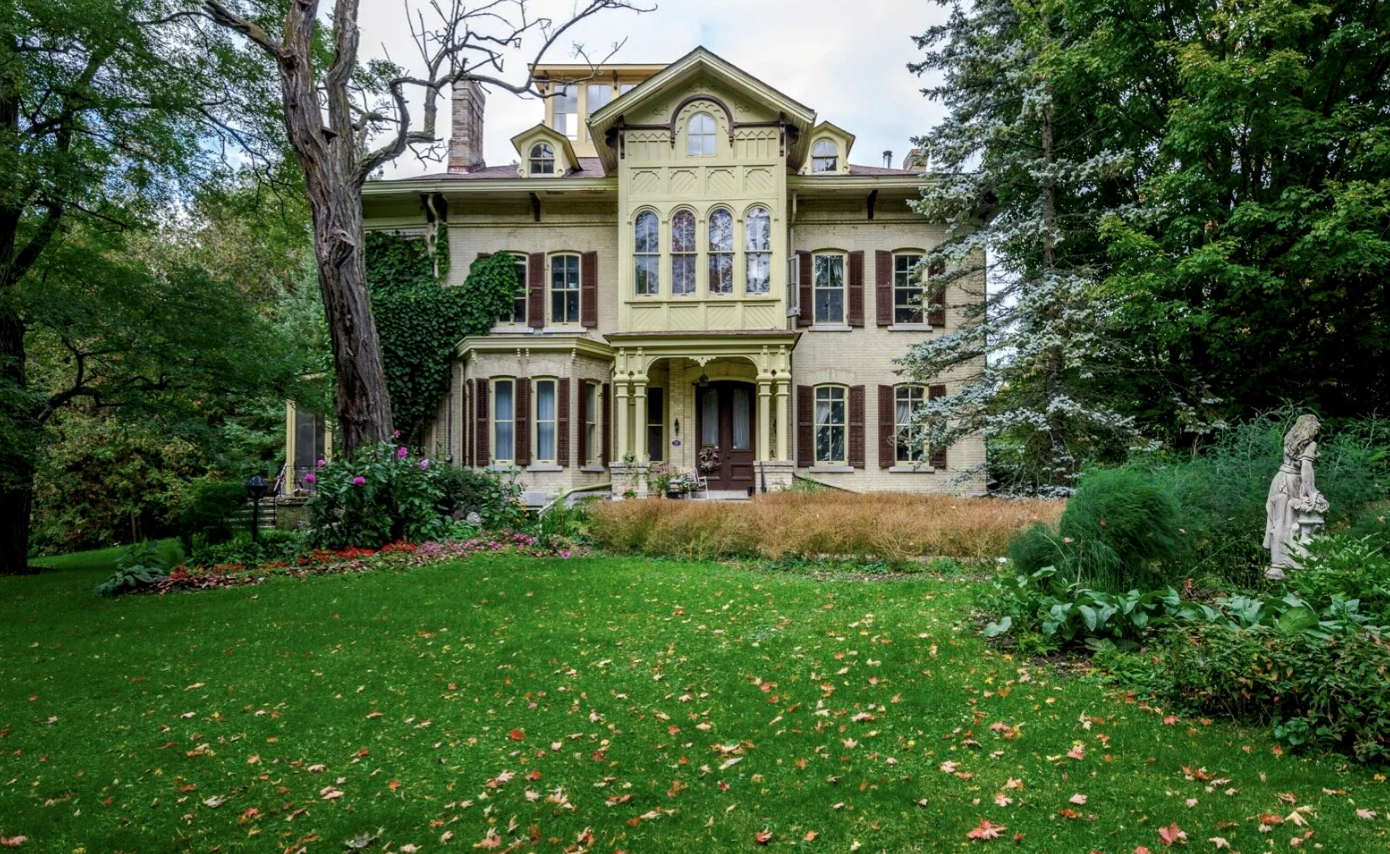 Return to Roots: Paulette’s Primrose Hill Manor