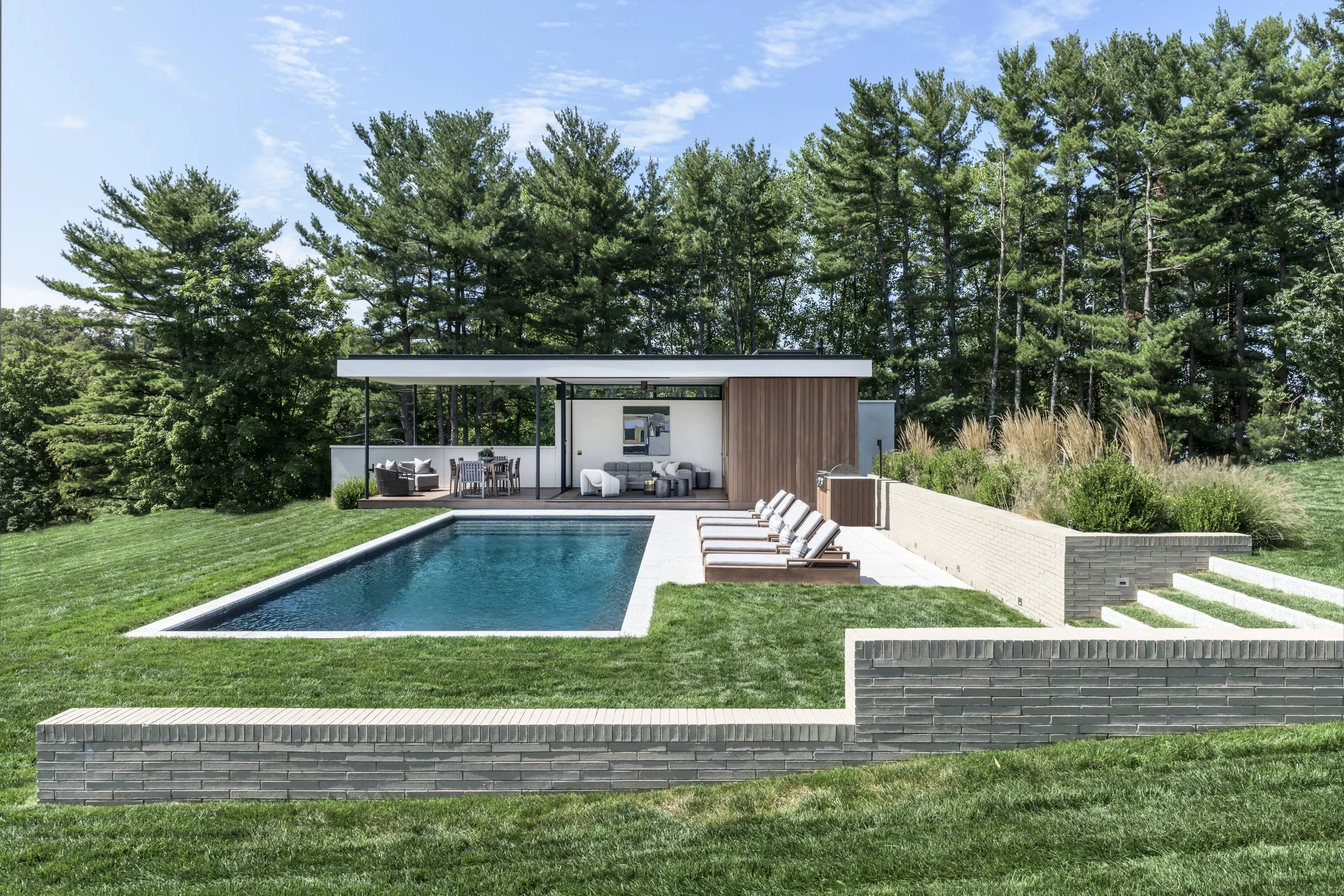 PHOTOGRAPHY | GIANNI FRANCHELLUCCI
ARCHITECTURE | BRYAN NATINSKY ARCHITECTURE
SITE PLANNING | DEBORAH BERKE PARTNERS