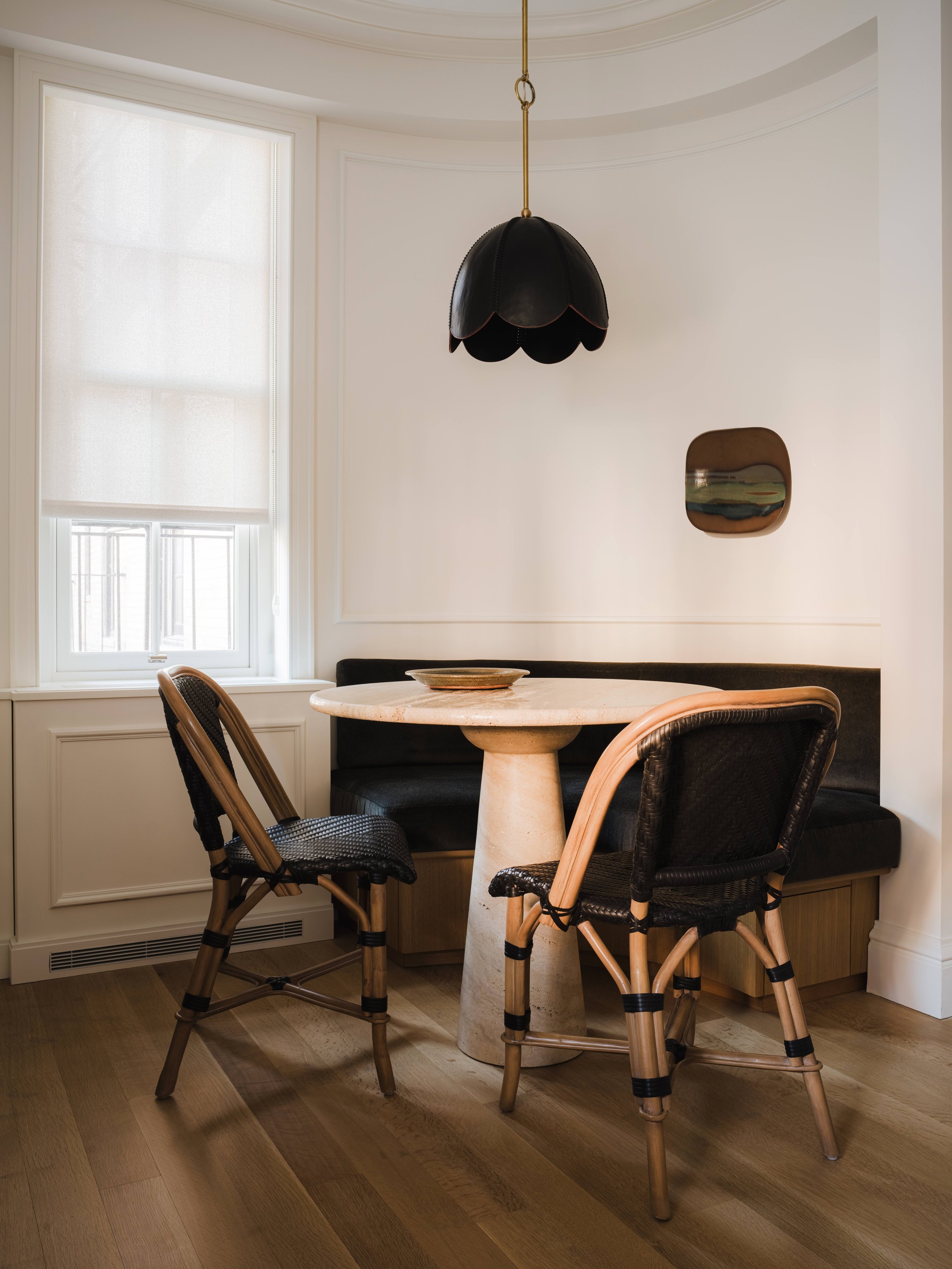 PARK AVENUE

PHOTOGRAPHY | MATTHEW KAPPAS
ARCHITECTURE | CHRISTIAN RICCI ARCHITECTURE