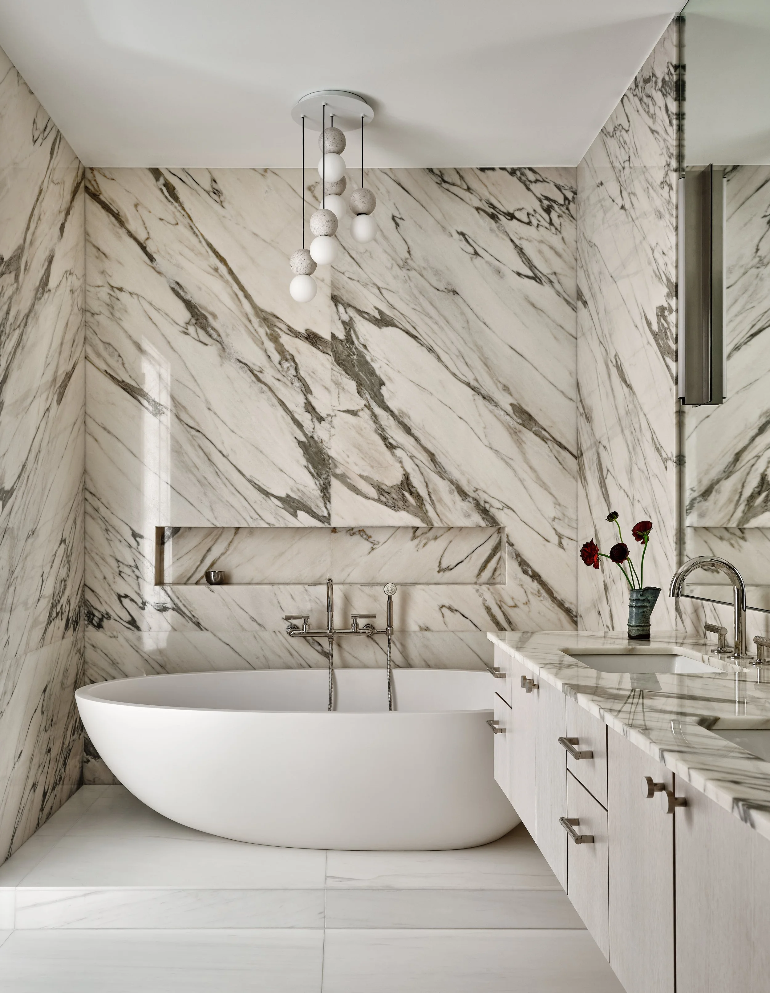 PHOTOGRAPHY | READ MCKENDREE
ARCHITECTURE | EAU ARCHITECTURE