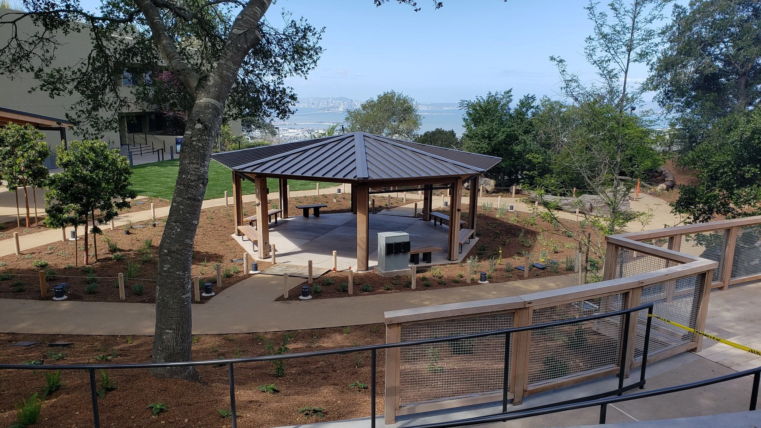LAWRENCE HALL OF SCIENCE OUTDOOR LEARNING LAB