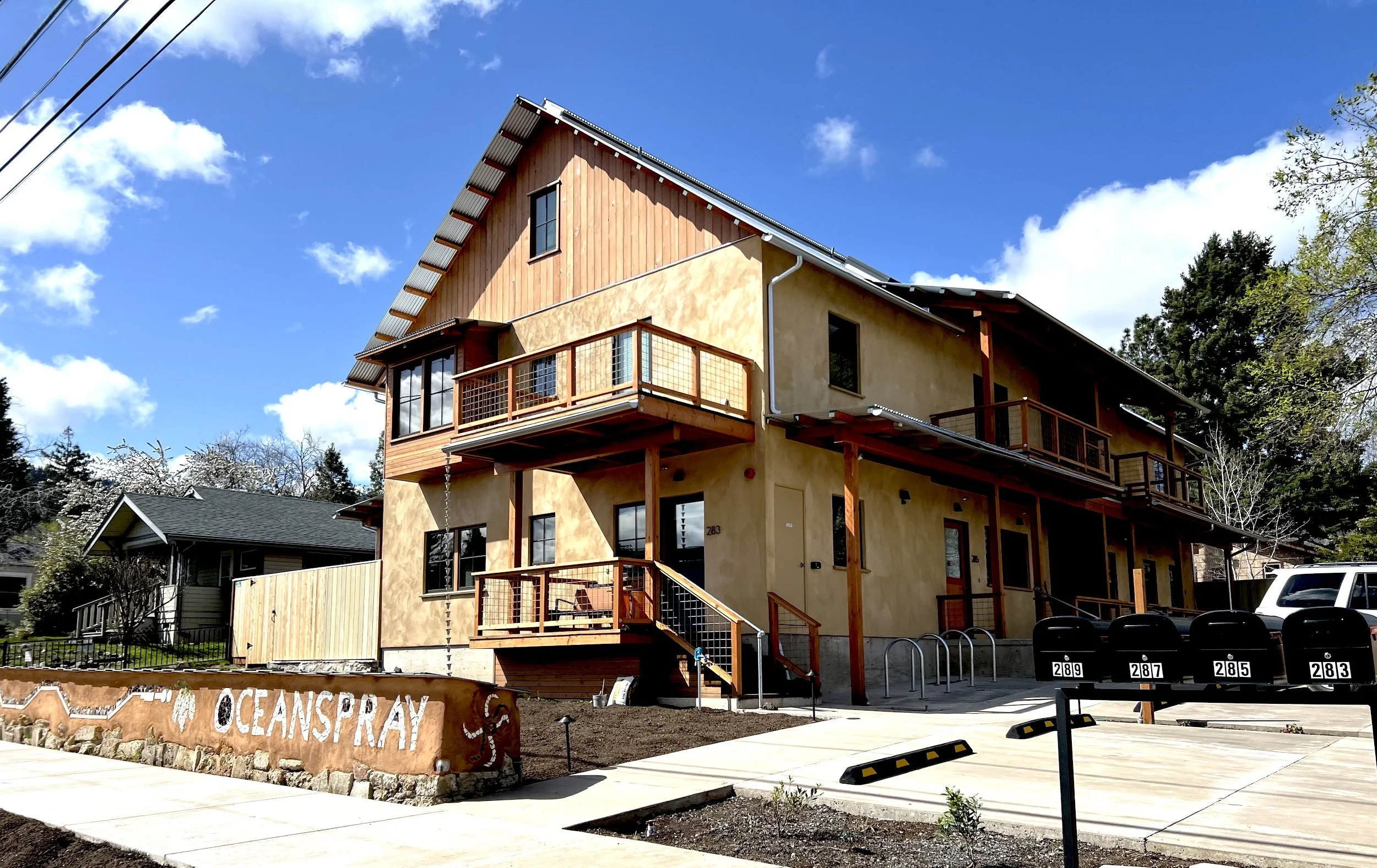 OCEANSPRAY MULTI-FAMILY HOUSE