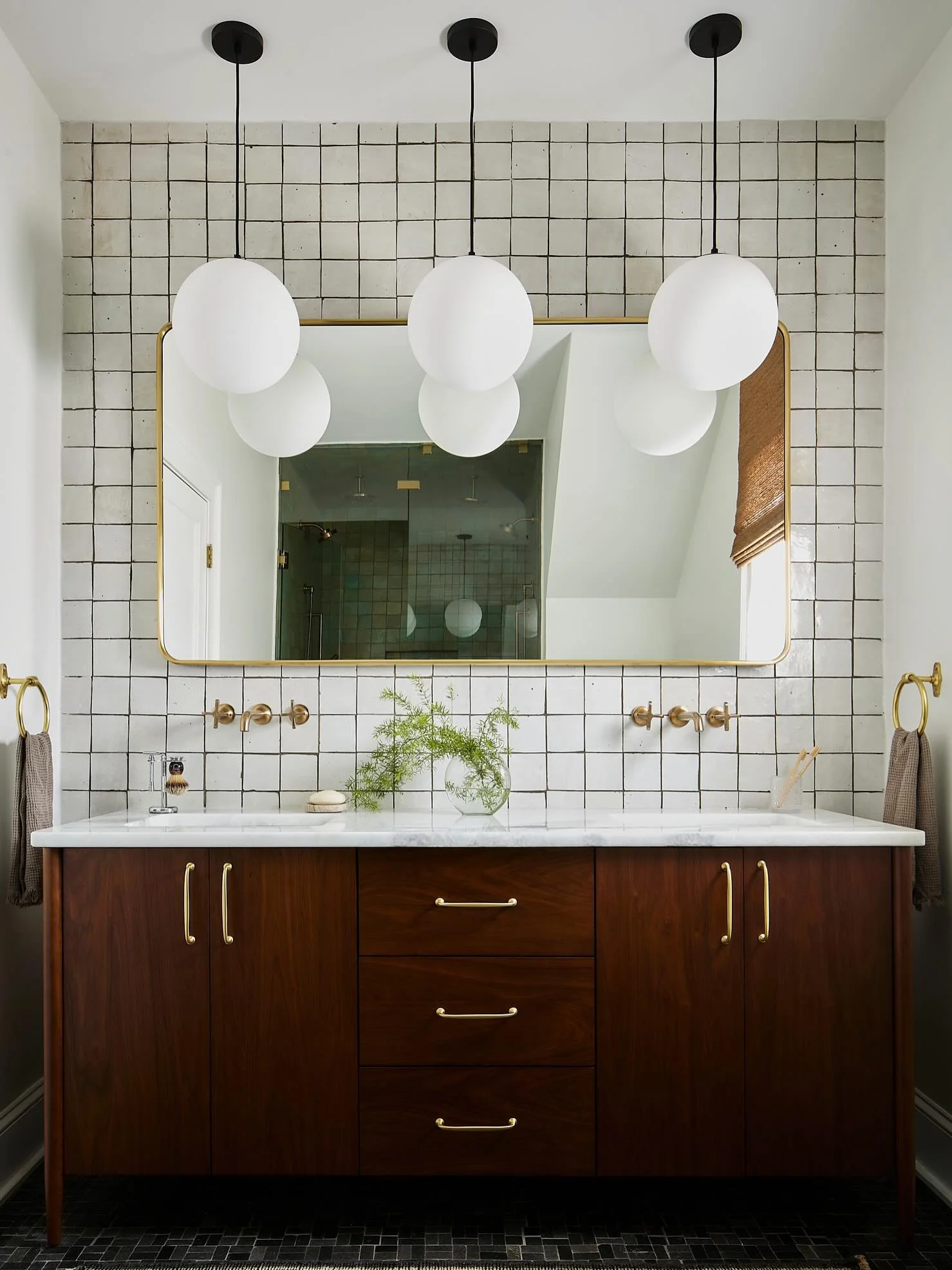 VaHi. 

The primary bathroom. Rebuilt one zellige tile at a time. Swipe for the before. 

photography: @elliottfuerniss_photo 
stylist: @melissatrn | @elissabenziestyle