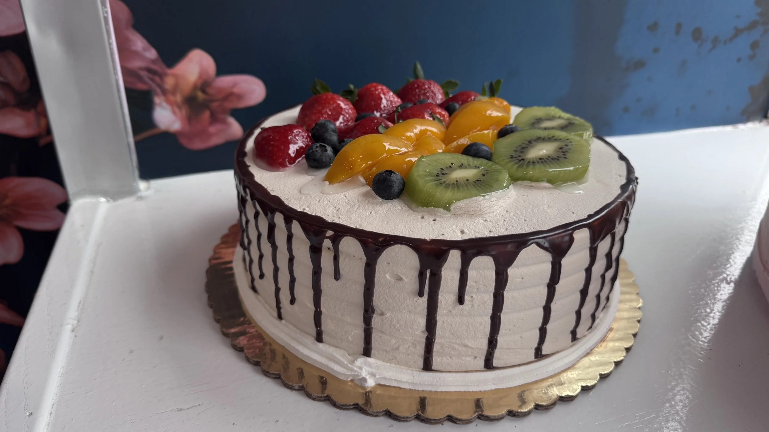 Dulce Canela Bakery Cake