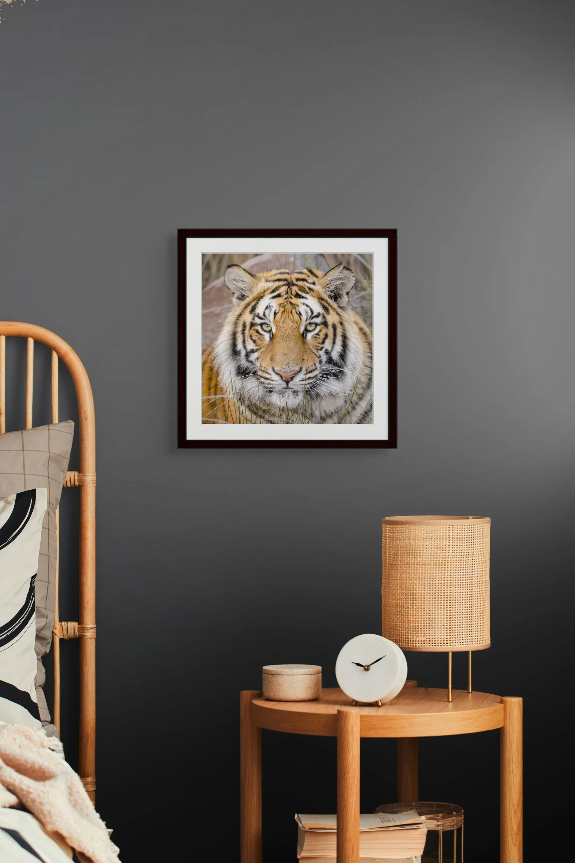 amber gaze bedside 30x30 cm-medium.jpg