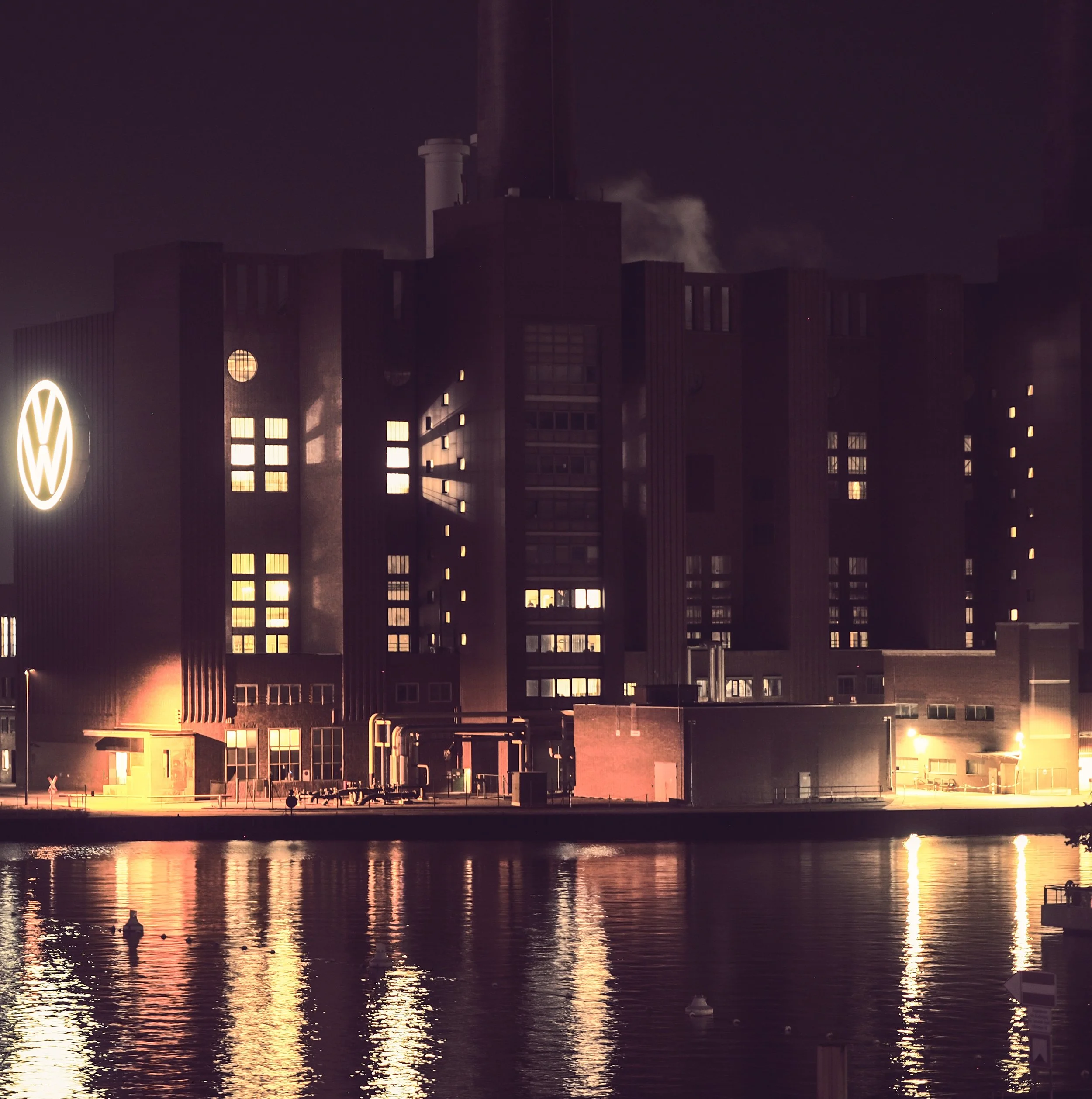 Wolfsburg 2a-68.jpg