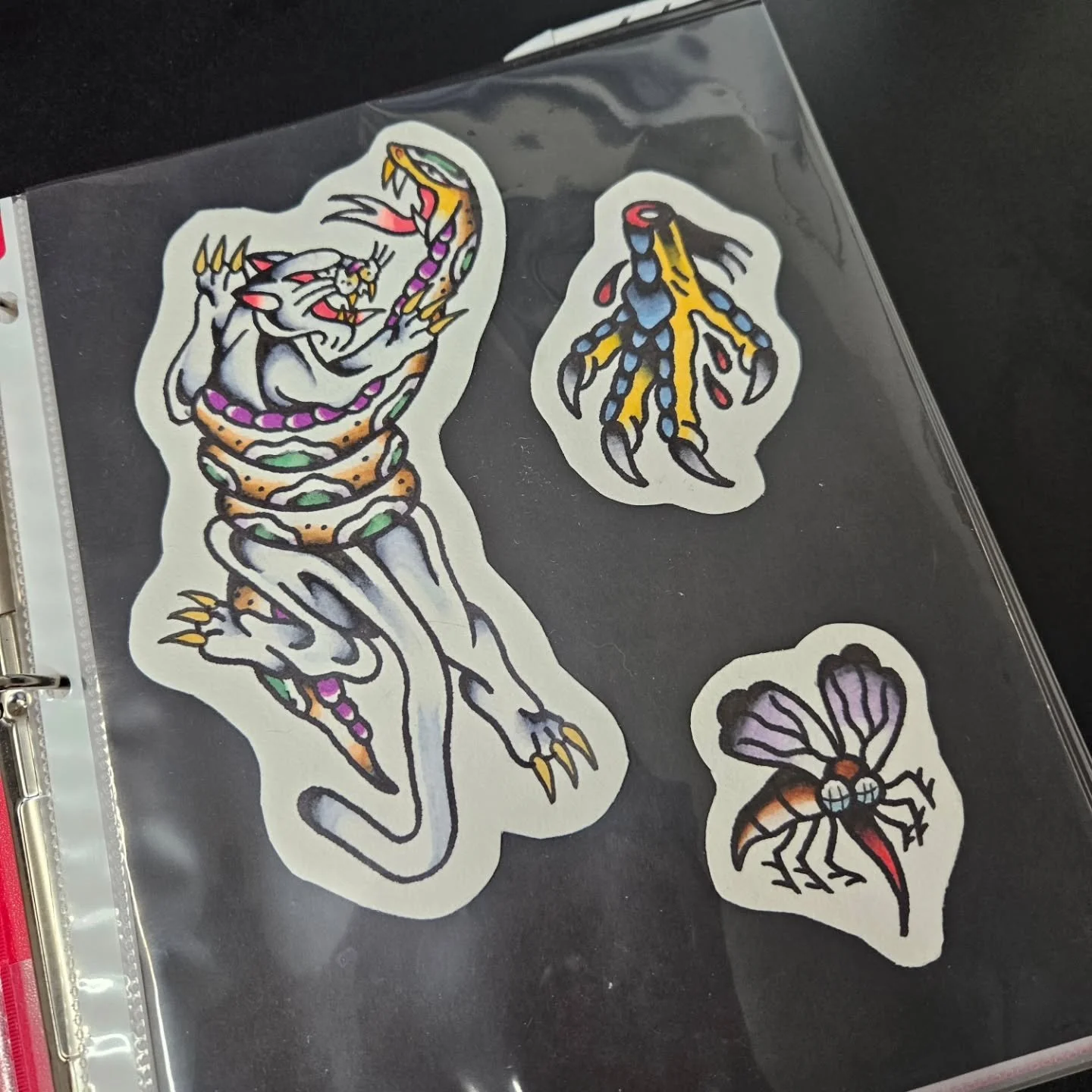 Some more flash available by @codootattoo 
Come stop by this weekend for some flash!

#traditionaltattoos #tattooflash #tattoos #ontariotattoos #tattooing