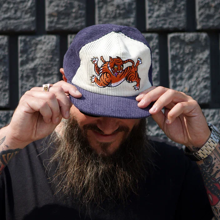 HAPPY TIGER.webp