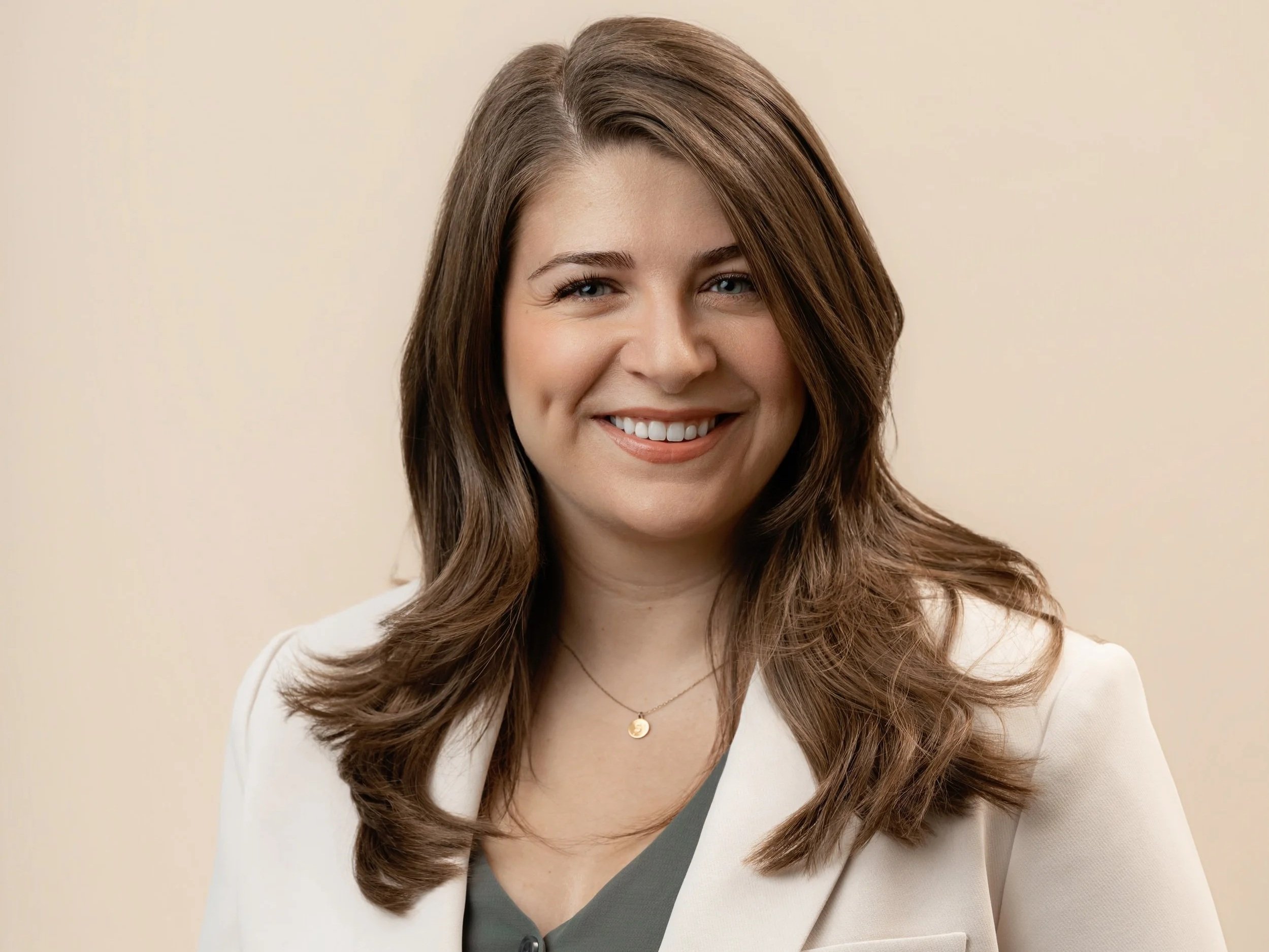 Shannon Samborski- Trauma Therapist