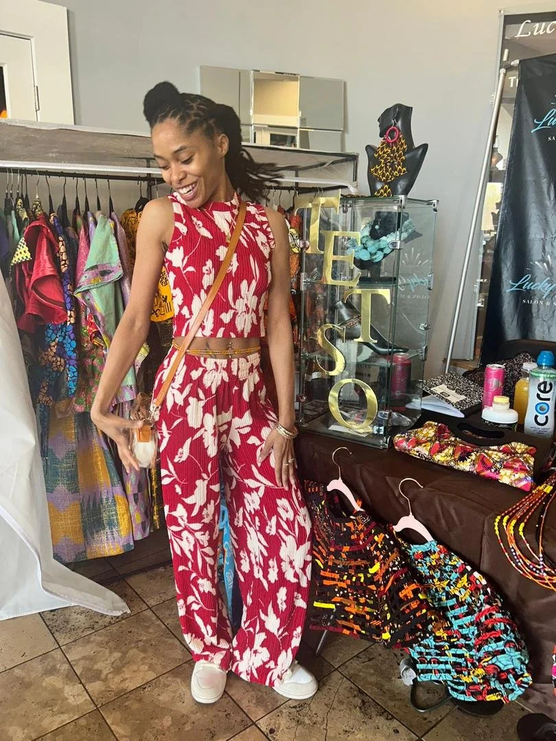 When a waistbead lover finds TETSO.
Tag us @tetsocommerce to be featured.