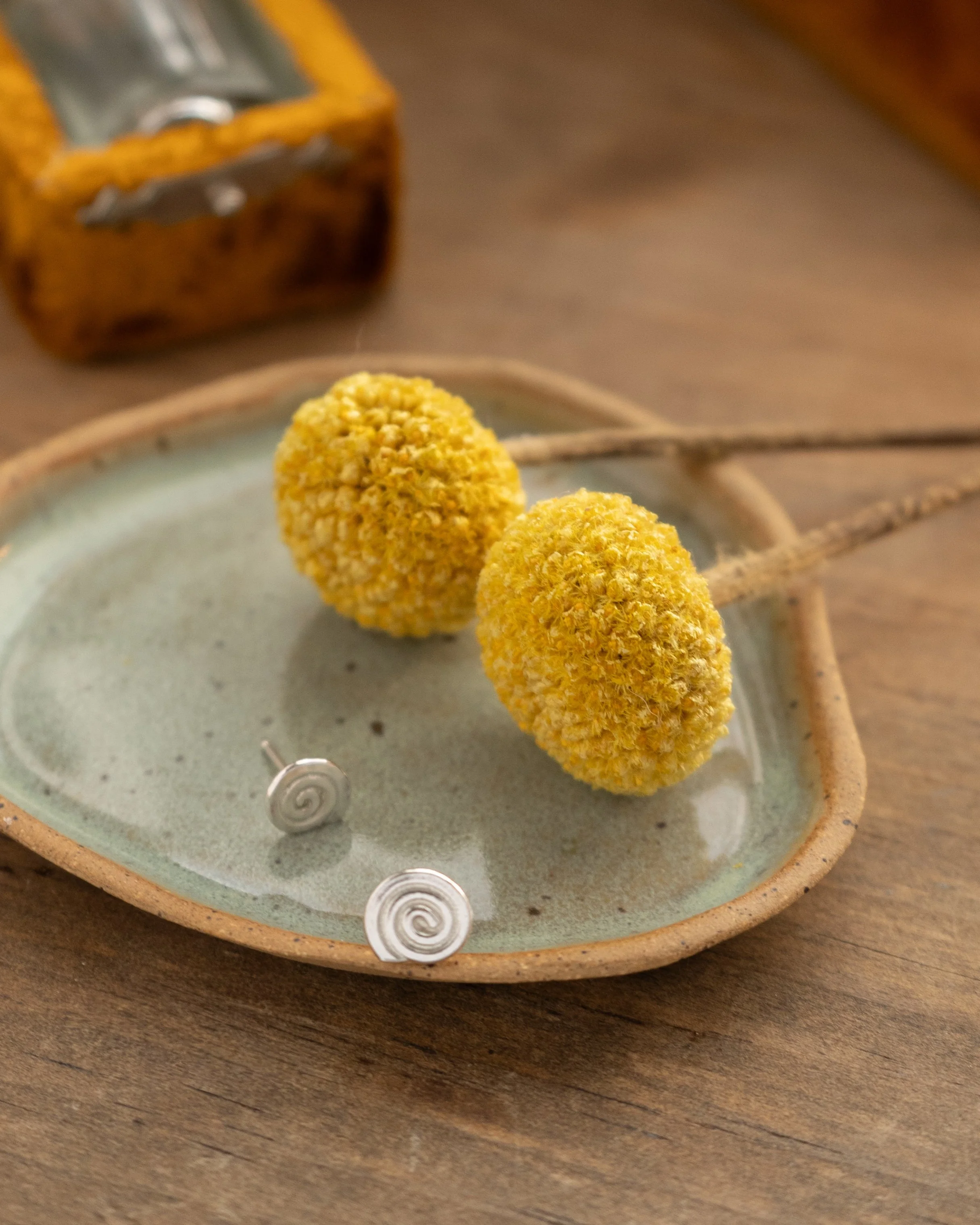 Fibonacci Studs