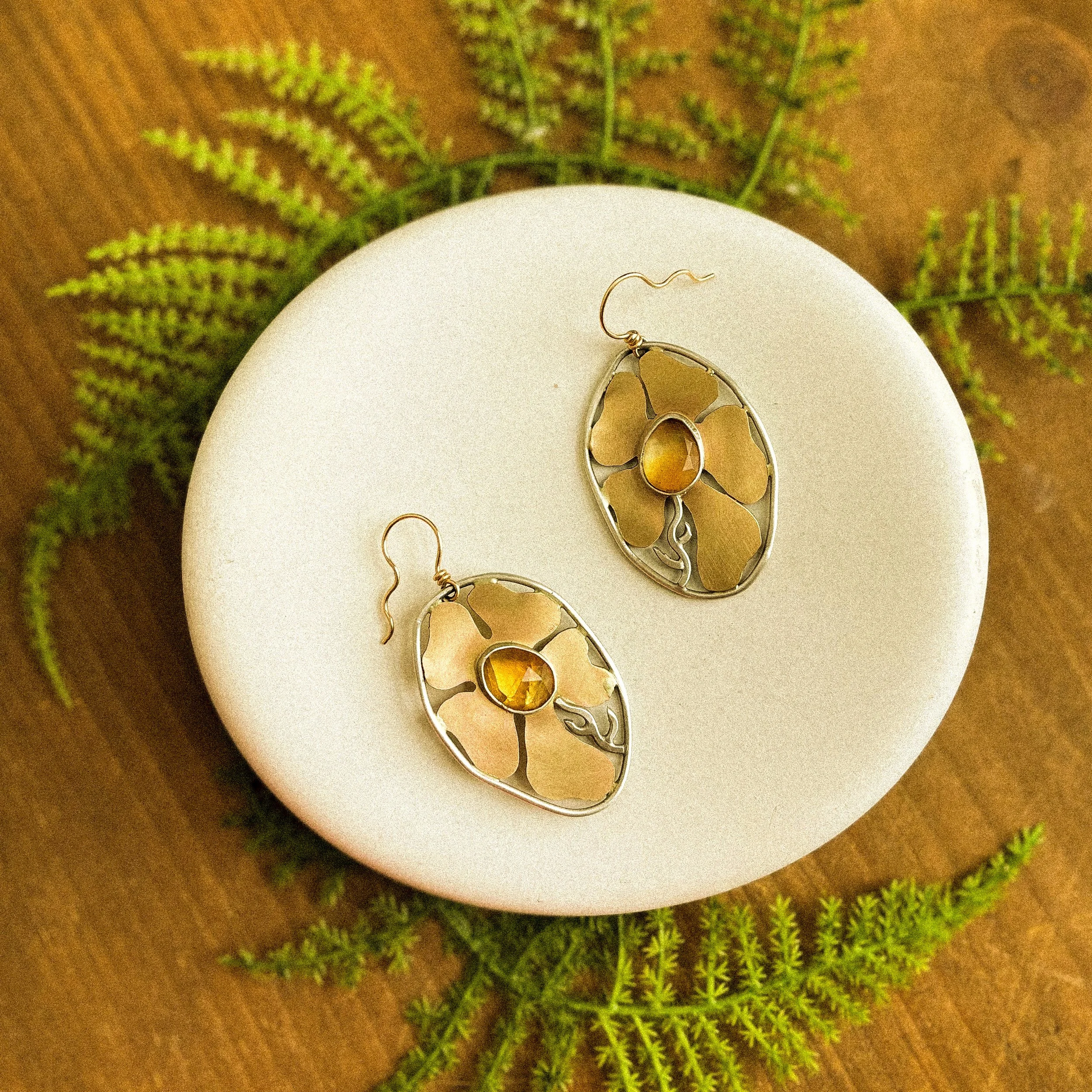 MIDSOMMAR MARIGOLD EARRINGS