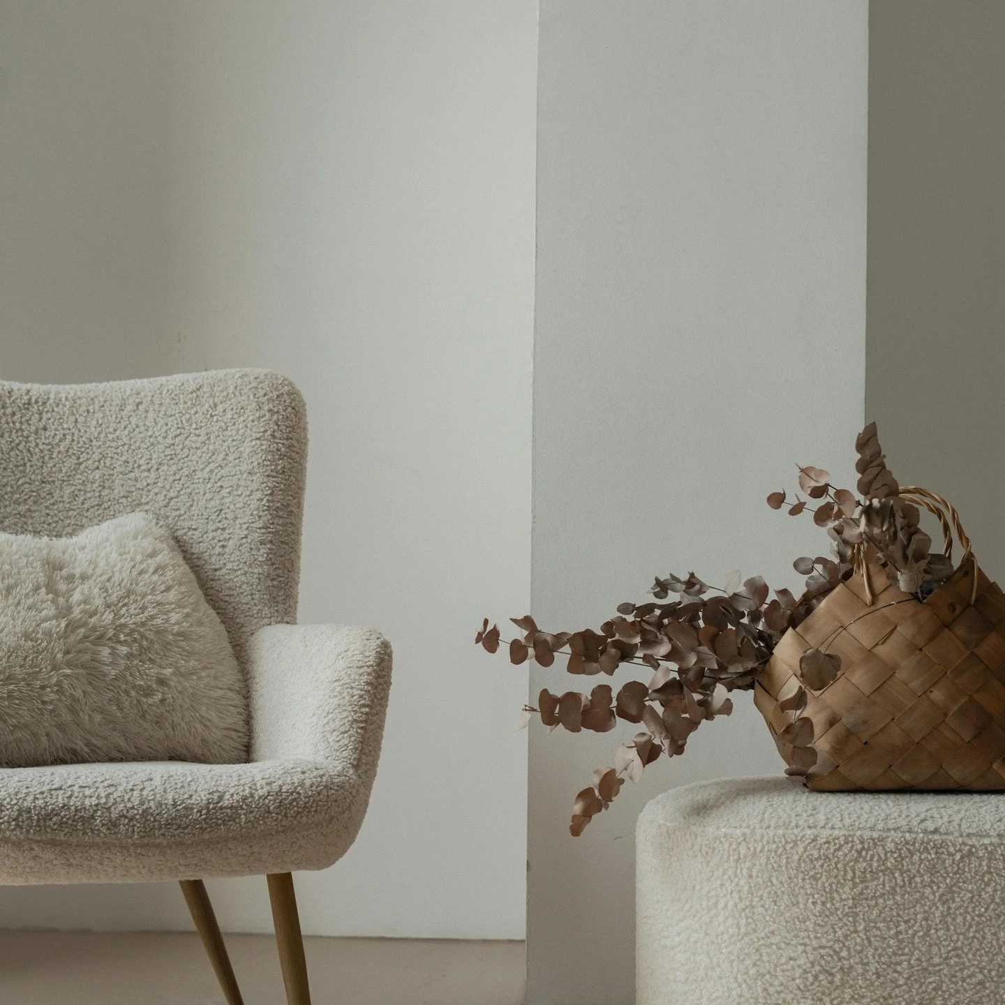 Calm isn&rsquo;t just how a space looks.
It&rsquo;s how it moves.

What you see.
What you feel.
How easily you know what to do next.

Your website should do the same.

#eukistudio #wellnessbranding #medspadesign #modernwellness #brandingforestheticia