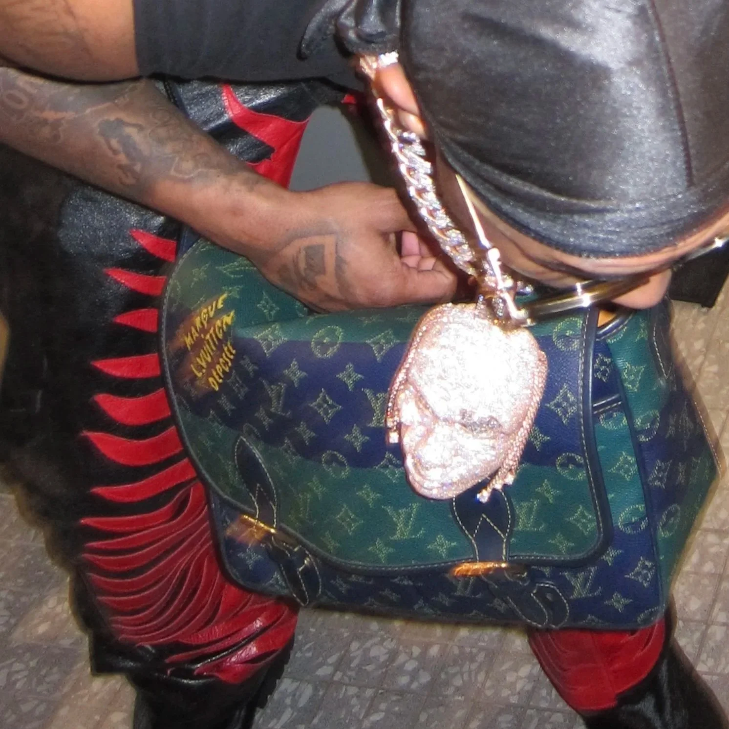 Loe Shimmy