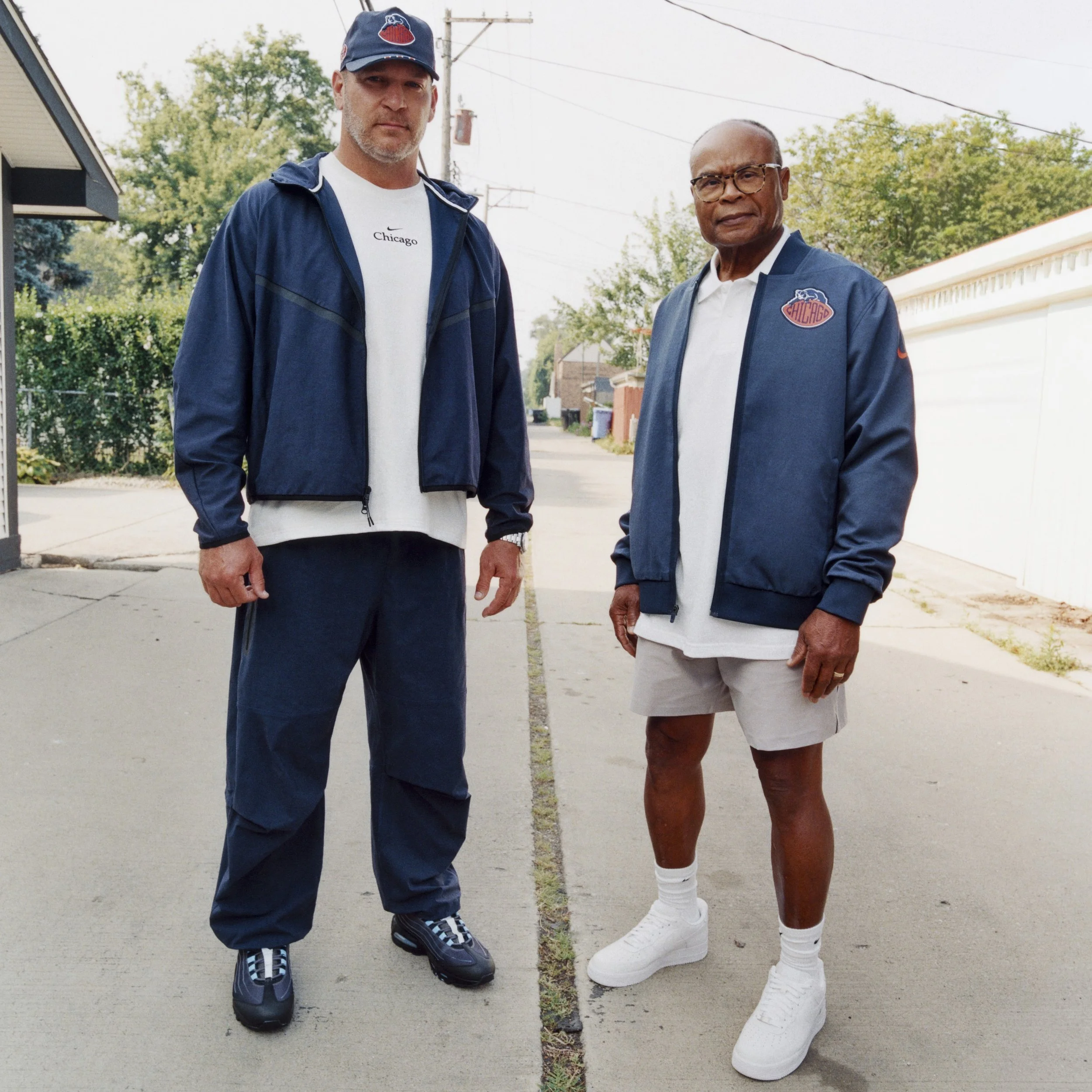 004_fa26-nfl-rivalries-dd-bears-urlachersingletary-1x1.jpg