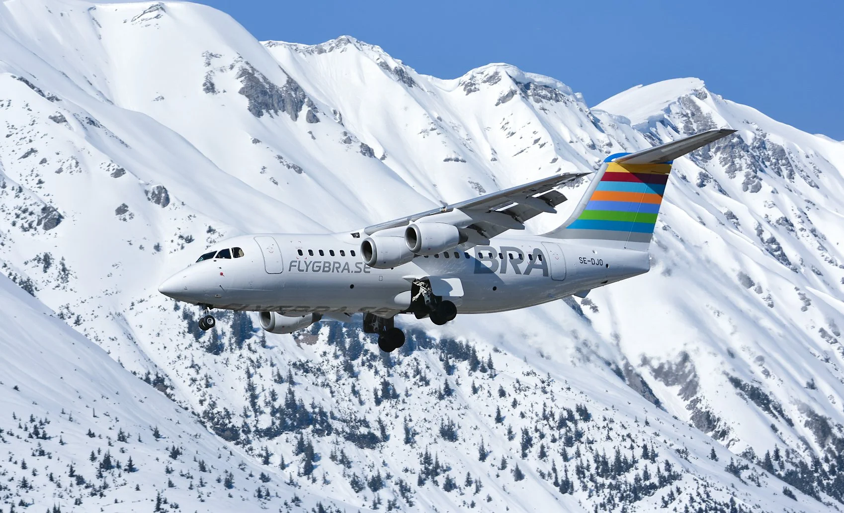 AVRO RJ85-livery