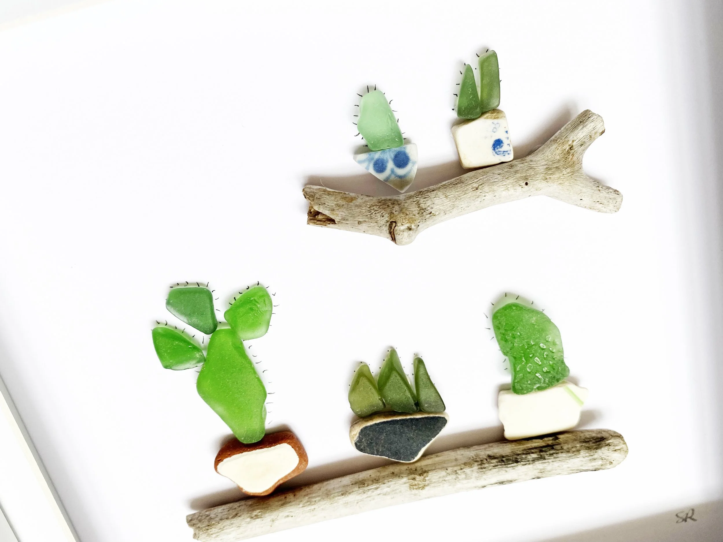 sea glass with five cacti_7.jpg