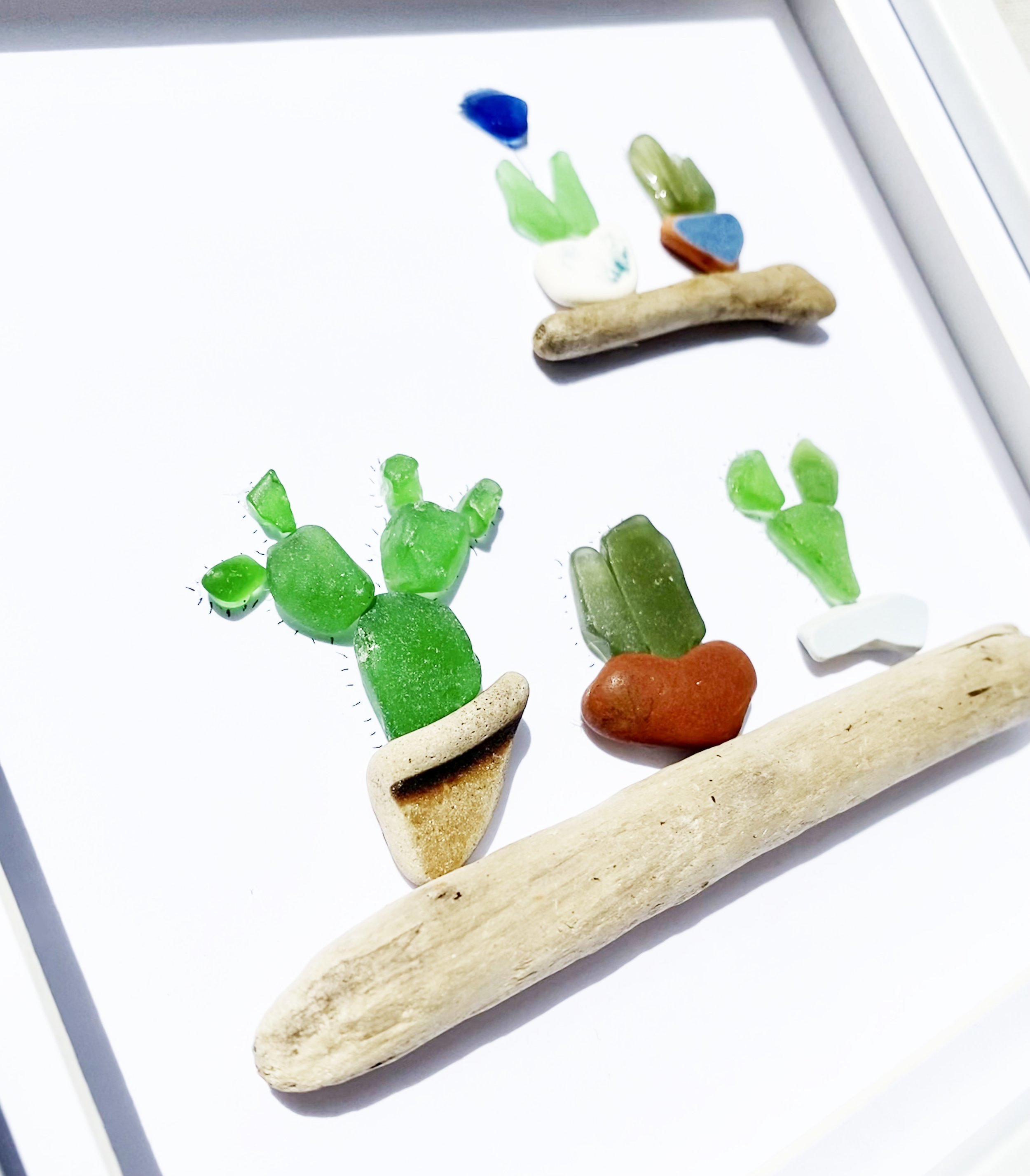 seaglass with tulip_4.jpg