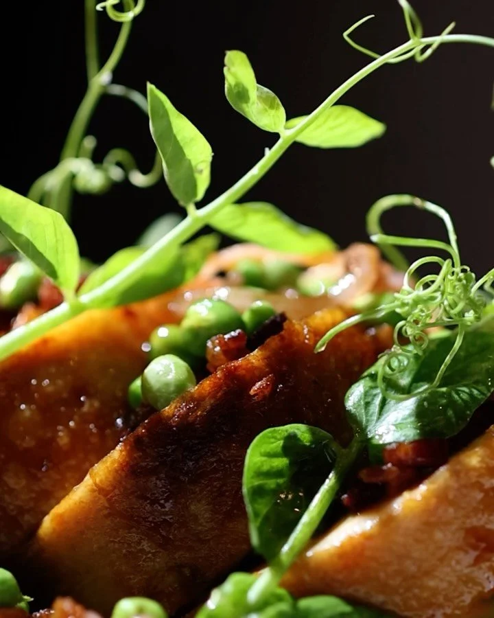 nothing more succulent, organic heirloom chicken ballotine

.
.
.

#michelinguide #paradisaea #lajolladining #sandiegodining #finedining