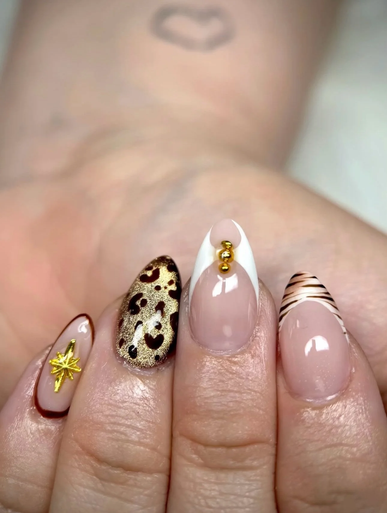 Some recent nails by @sets_byhannah 💅🏼
&bull;&bull;&bull;&bull;
Get on Hannah's books today! 
&bull;&bull;&bull;&bull;
#nails #wsnc #nailsnailsnails #winstonsalemnails
