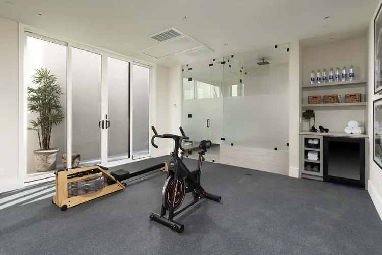 small_60_shearer_fitness.webp
