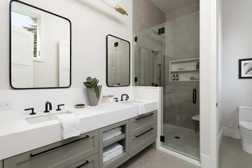 small_60_shearer_bath_petite.webp