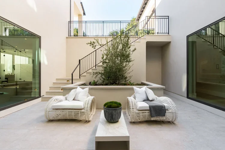 small_60_shearer_rec_room_lower_terrace.webp