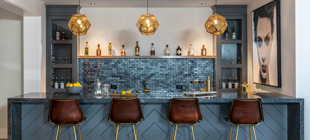 1975_webster_bar.webp