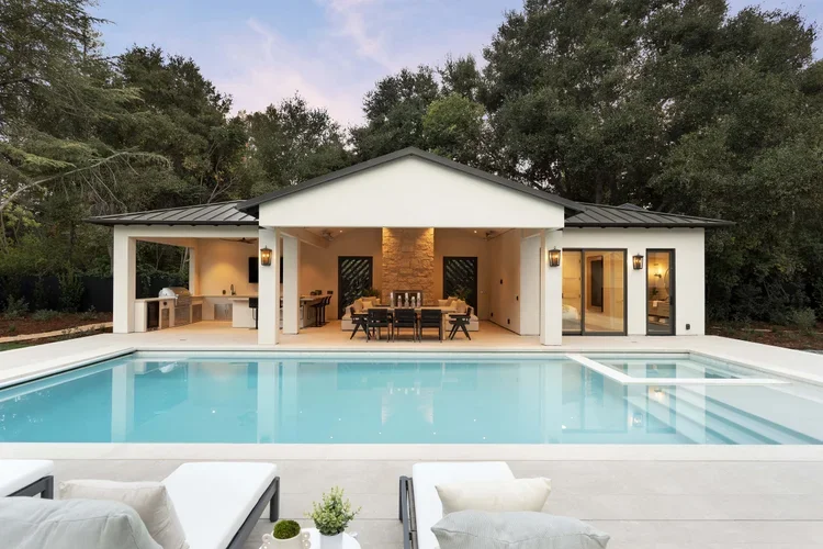 small_60_shearer_pool_pavilion+_1.webp