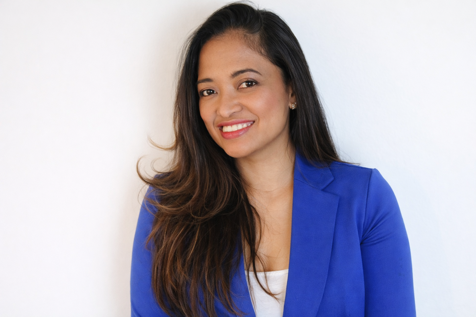 Chique Henderson, Psychiatric nurse practitioner providing holistic mental health care via telehealth. Founder of CypressHolistic Psychiatry