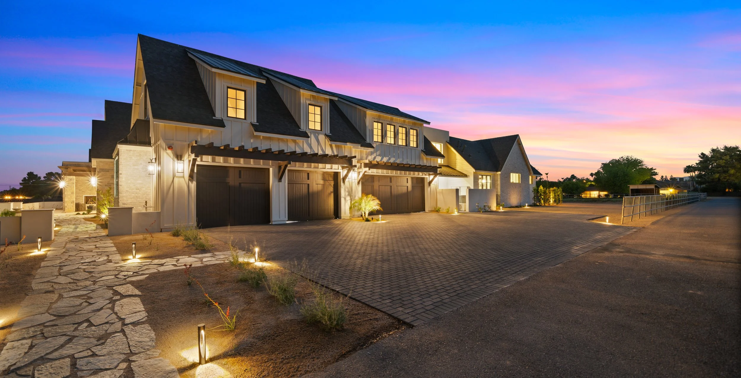 Copy of TWILIGHT5.jpg